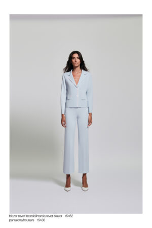 Art. 15462 Blazer rever intarsio/Intarsia rever blazer – Art. 15436 Pantalone/Trousers